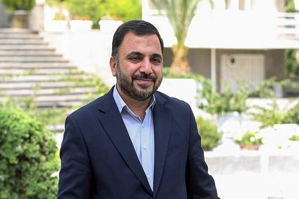 آغاز ارائه فعالیت اینترنت ماهواره‌ای با پذیرش قوانین ایران|ابهر من